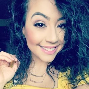 Meet your Posher, Joanne